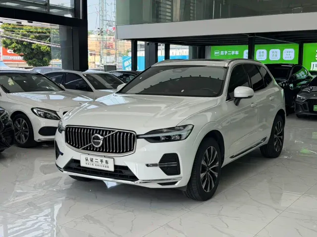 Фотография автомобиля — Volvo XC60