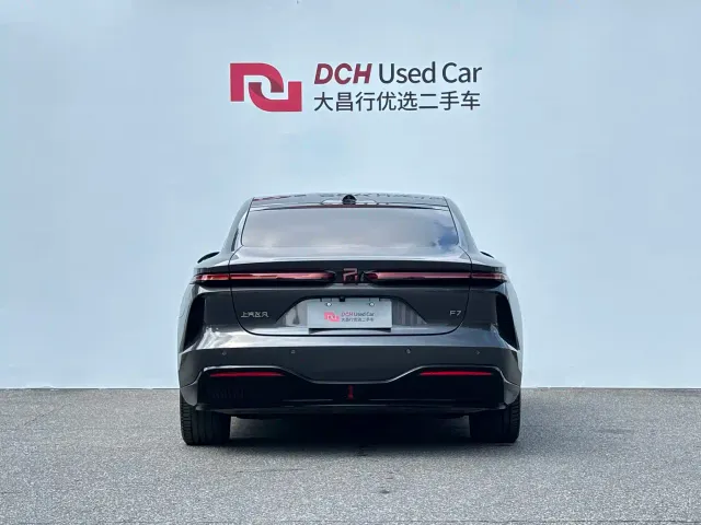 Roewe Rising Auto F7 — Фото автомобиля 4
