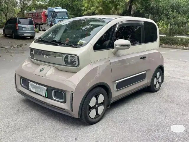 Фотография автомобиля — Baojun KiWi EV