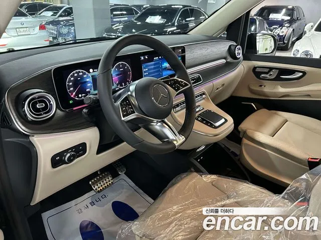 Mercedes-Benz V-Class — Фото автомобиля 5