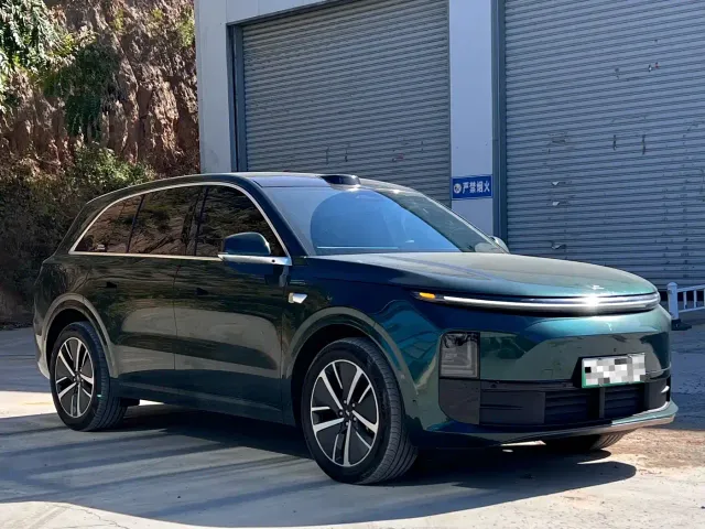Li Auto L6 — Фото автомобиля 3