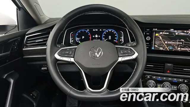Volkswagen Jetta — Фото автомобиля 13