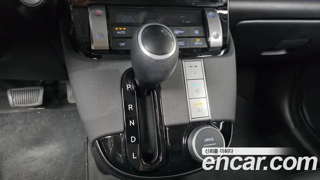Hyundai Casper Casper Essential — Фото автомобиля 9