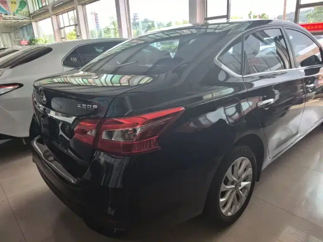 Nissan Sylphy — Фото автомобиля 6