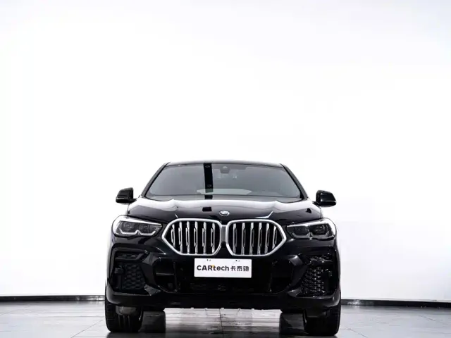 BMW X6 — Фото автомобиля 4