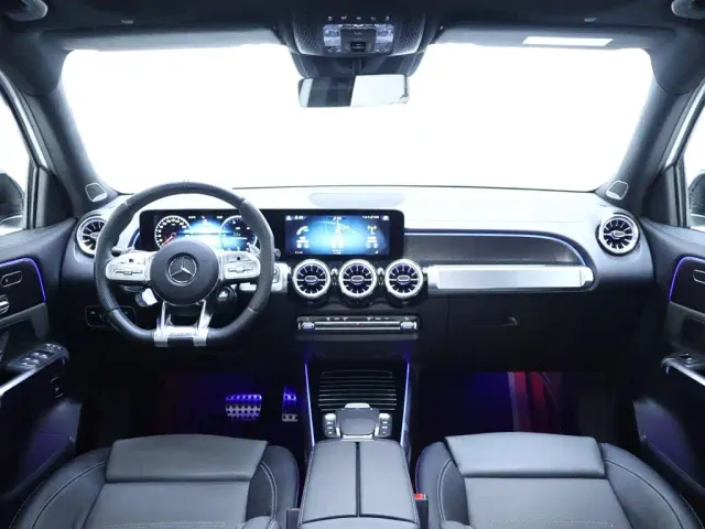 Mercedes-Benz GLB AMG — Фото автомобиля 14
