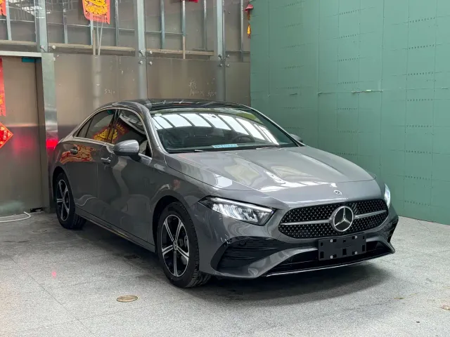 Mercedes-Benz A-Class — Фото автомобиля 3