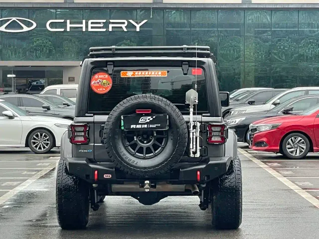 Jeep Wrangler 4xe — Фото автомобиля 17