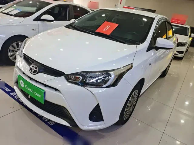 Фотография автомобиля — Toyota YARiS L Zhi Xiang