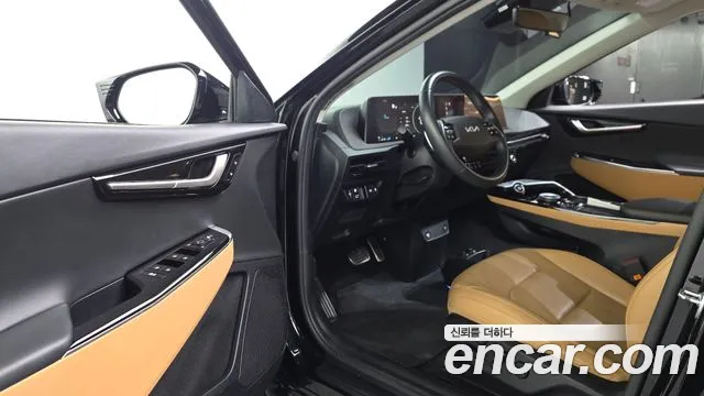 Kia EV6 — Фото автомобиля 15