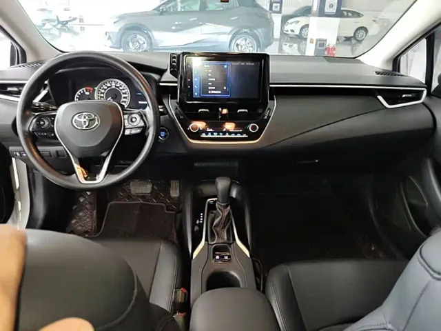 Toyota Corolla — Фото автомобиля 9