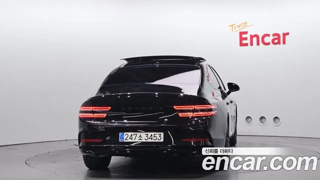 Genesis G80 RG3 — Фото автомобиля 4