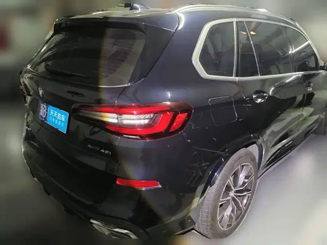 BMW X5 — Фото автомобиля 5