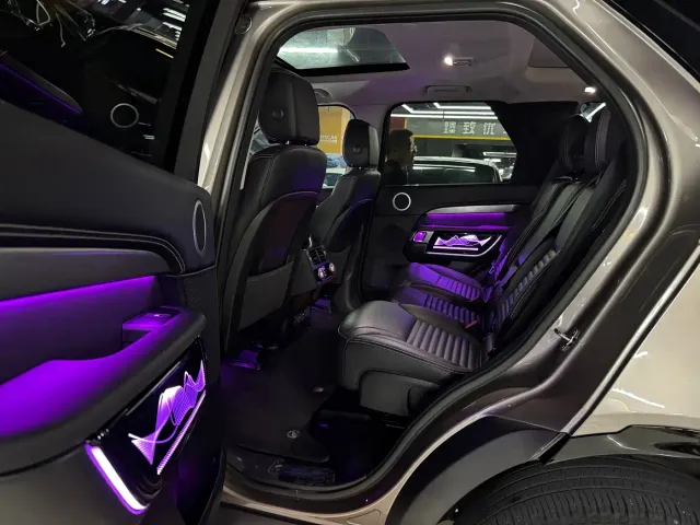 Land Rover Discovery — Фото автомобиля 4