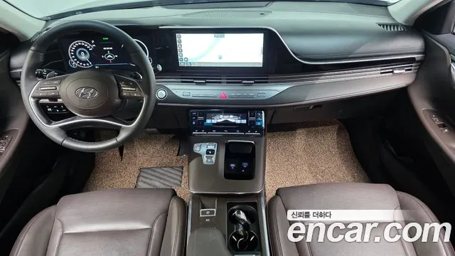 Hyundai Grandeur New — Фото автомобиля 10