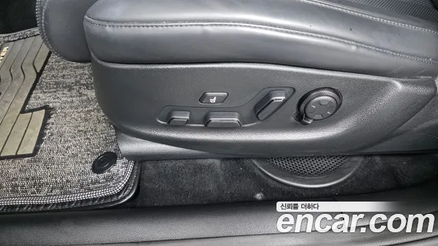 Genesis GV80 3.5T Бензин AWD — Фото автомобиля 24