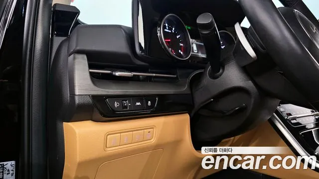 Kia Canival Carnival 4 поколение Бензин 9 мест Noblesse — Фото автомобиля 12