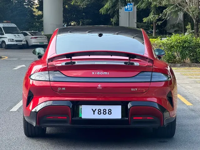 Xiaomi SU7 — Фото автомобиля 4