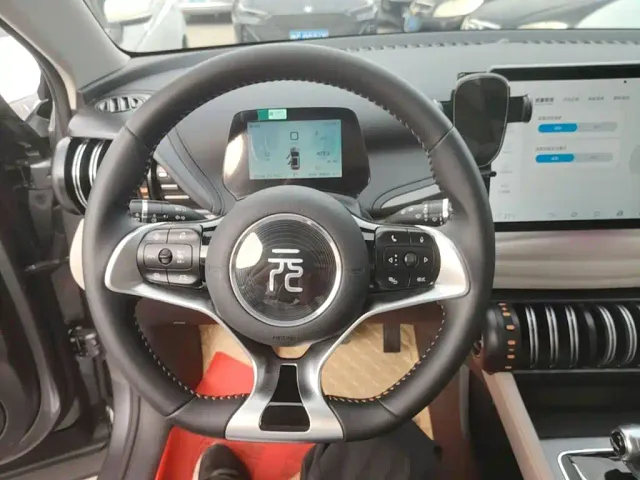 BYD Yuan PLUS — Фото автомобиля 10