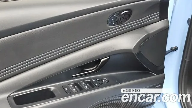 Hyundai AVANTE — Фото автомобиля 22