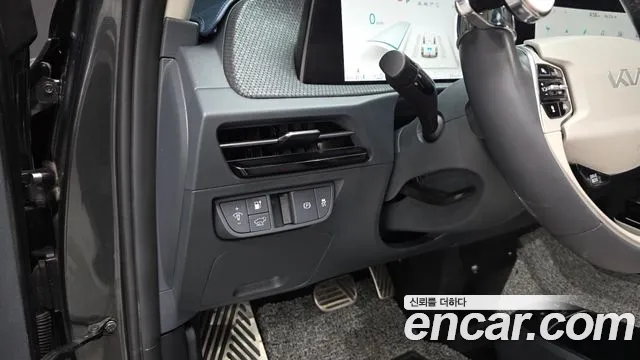 Kia EV6 — Фото автомобиля 10