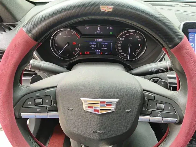 Cadillac CT5 — Фото автомобиля 4