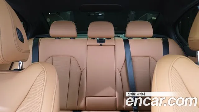 BMW 3-Series 3 серия (G20) 320i M Sport — Фото автомобиля 30