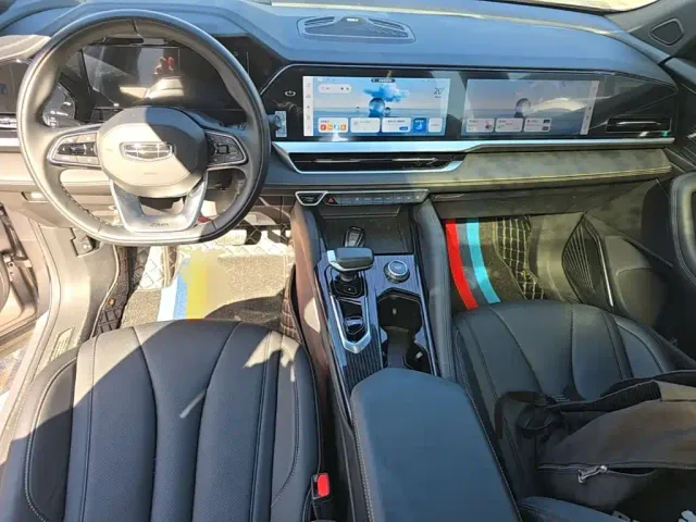Geely Xingyue L — Фото автомобиля 9