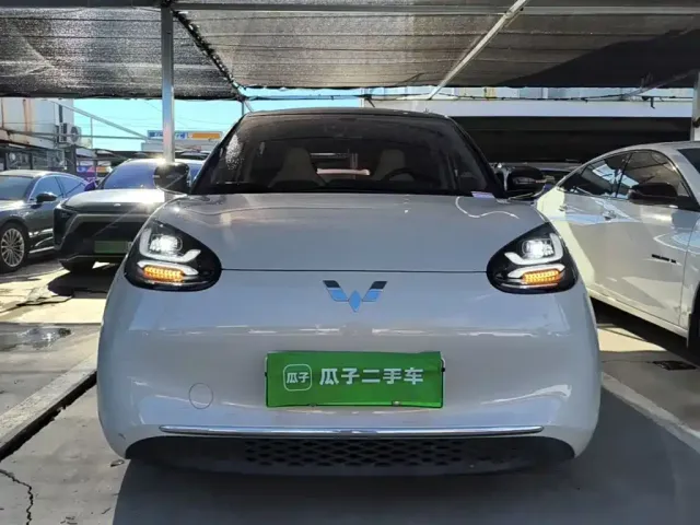 Wuling Bingo — Фото автомобиля 2