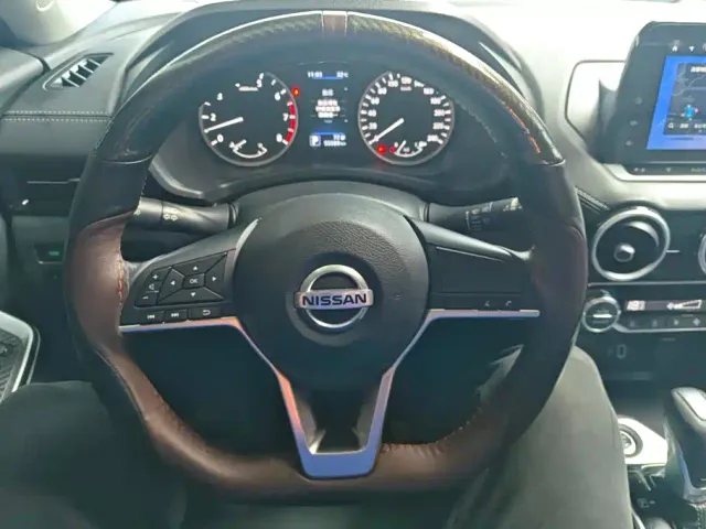 Nissan Sylphy — Фото автомобиля 15