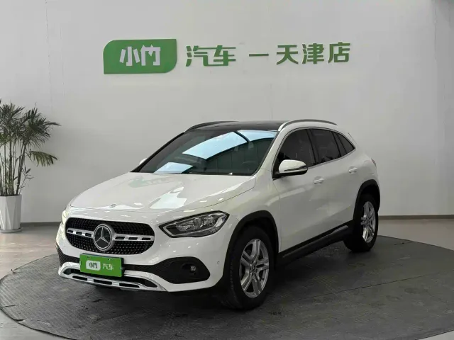 Фотография автомобиля — Mercedes-Benz GLA-Class