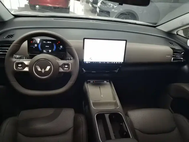 Wuling Starlight 730 — Фото автомобиля 9