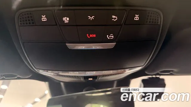 Mercedes-Benz E-Class — Фото автомобиля 11