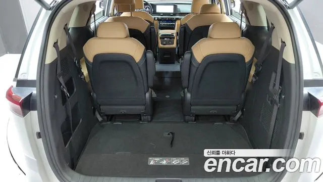 Kia Canival Carnival 4 поколение Бензин 9 мест Signature — Фото автомобиля 17