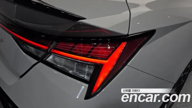 Hyundai Avante CN7 — Фото автомобиля 8