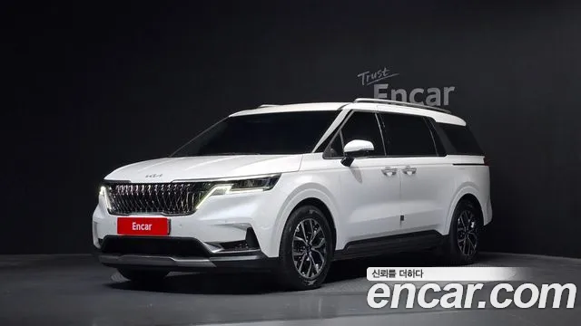 Фотография автомобиля — Kia Carnival 4th Gen