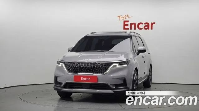 Kia Carnival 4th Gen — Фото автомобиля 3