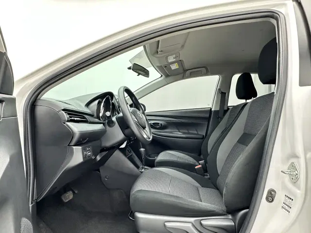 Toyota Vios — Фото автомобиля 4