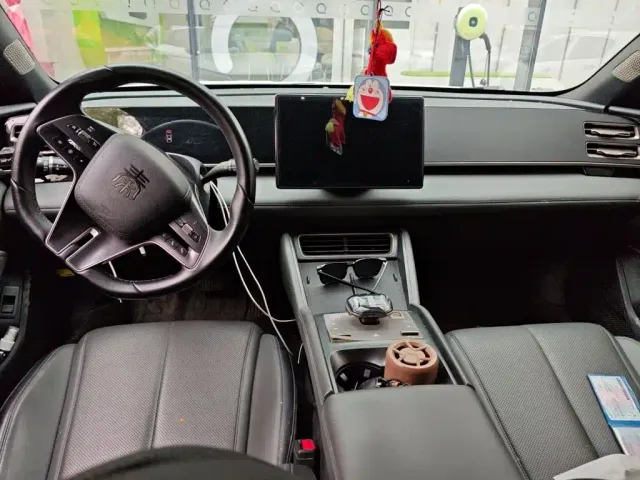 BYD Qin L — Фото автомобиля 5