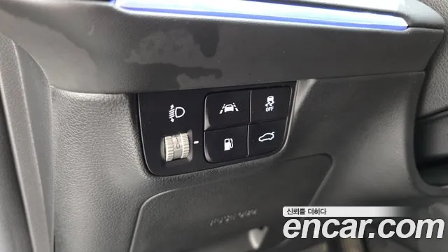 Hyundai Grandeur — Фото автомобиля 16