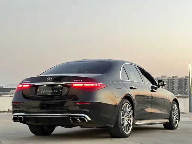 Mercedes-Benz S-Class — Фото автомобиля 9