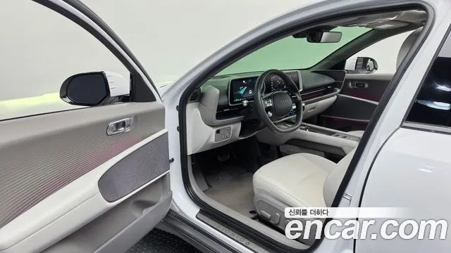 Hyundai Ioniq 6 — Фото автомобиля 15