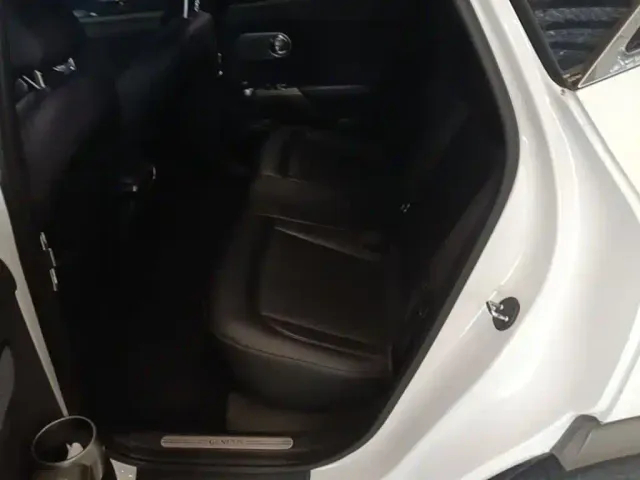 Genesis GV60 — Фото автомобиля 21