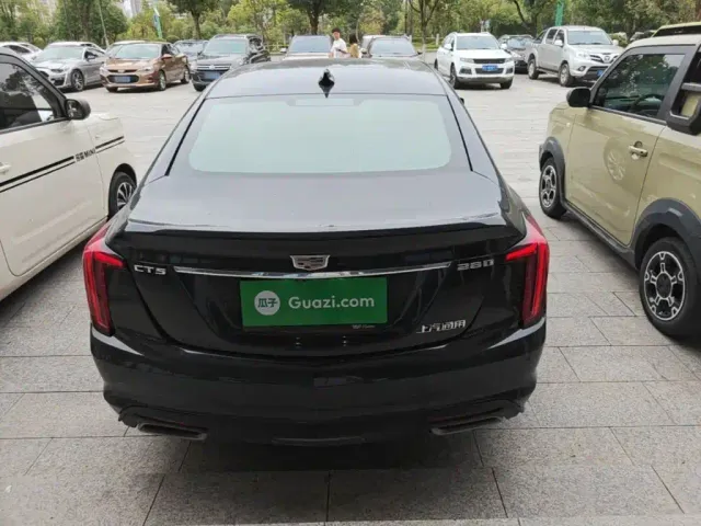 Cadillac CT5 — Фото автомобиля 5