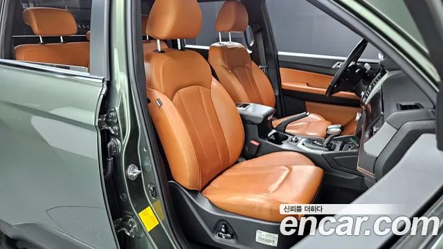 KG_Mobility_Ssangyong Rexton Новый Rexton Sport Khan Дизель 2.2 4WD — Фото автомобиля 11