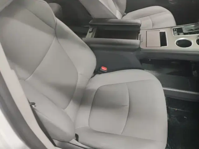 Toyota Granvia — Фото автомобиля 8