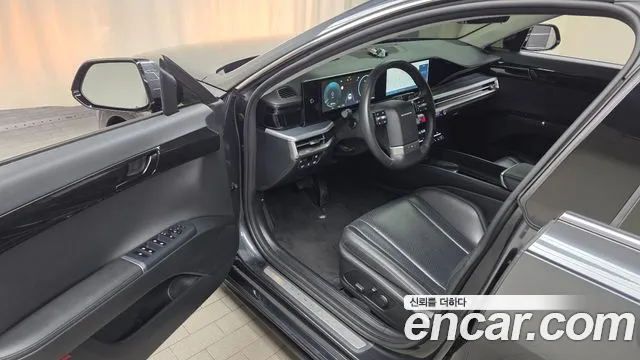 Hyundai Grandeur GN7 — Фото автомобиля 15