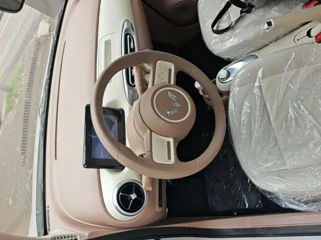 Wuling Hongguang Mini EV — Фото автомобиля 10