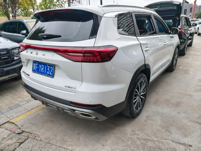 Chery Tiggo 8 — Фото автомобиля 14