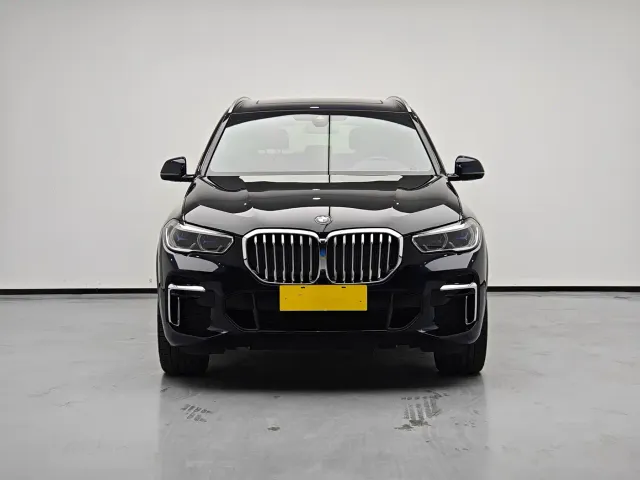 BMW X5 — Фото автомобиля 2